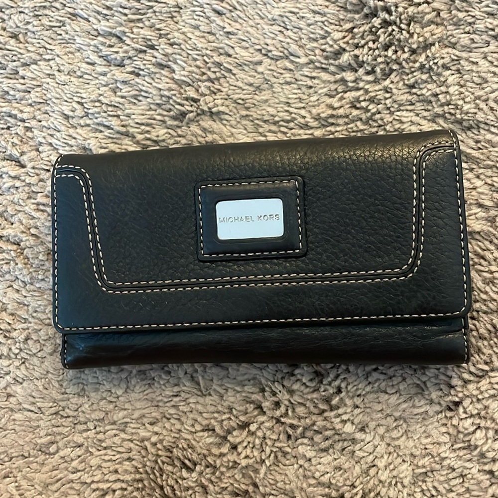 Michael Kors wallet